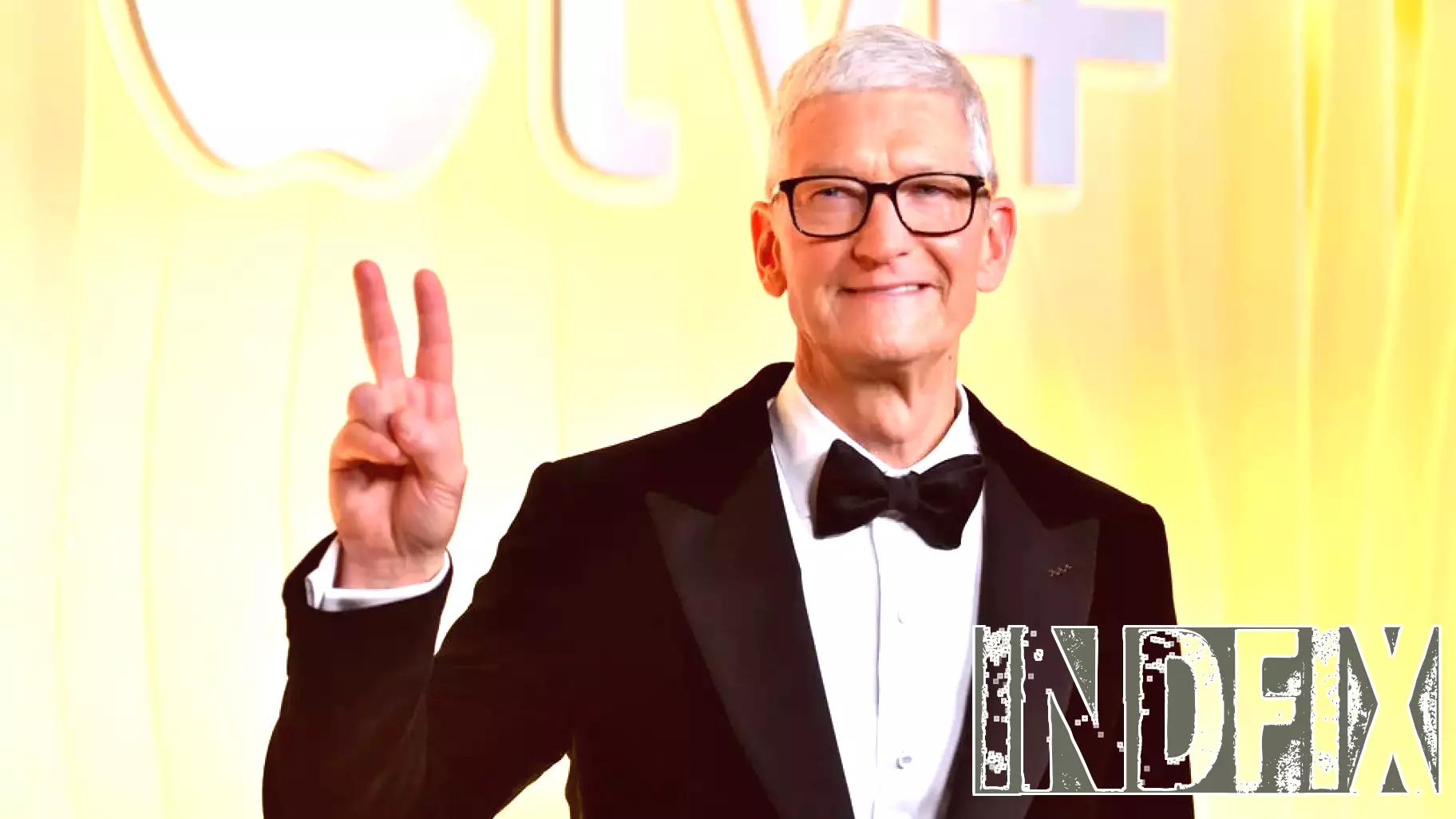 Apple CEO Tim Cook is stepping down