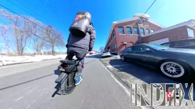 $5 flat-fee deliveries: A Haverhill business is built on community connection