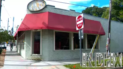 Iconic Atlanta Eatery Closes Its Doors After 33 Years