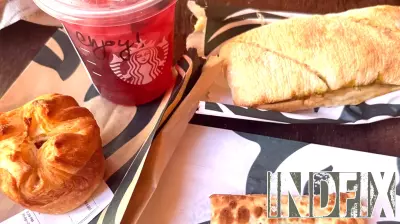 Starbucks Considers Introducing an Afternoon Snack Menu