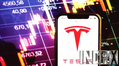 Tesla Unveils Six-Seat Model Y L in China
